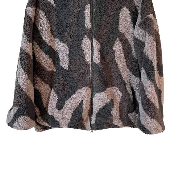 ZELLA Womens Cloud Soft Oversized Full Zip Hooded Teddy Coat Jacket Gray XS Boho - Picture 6 of 12